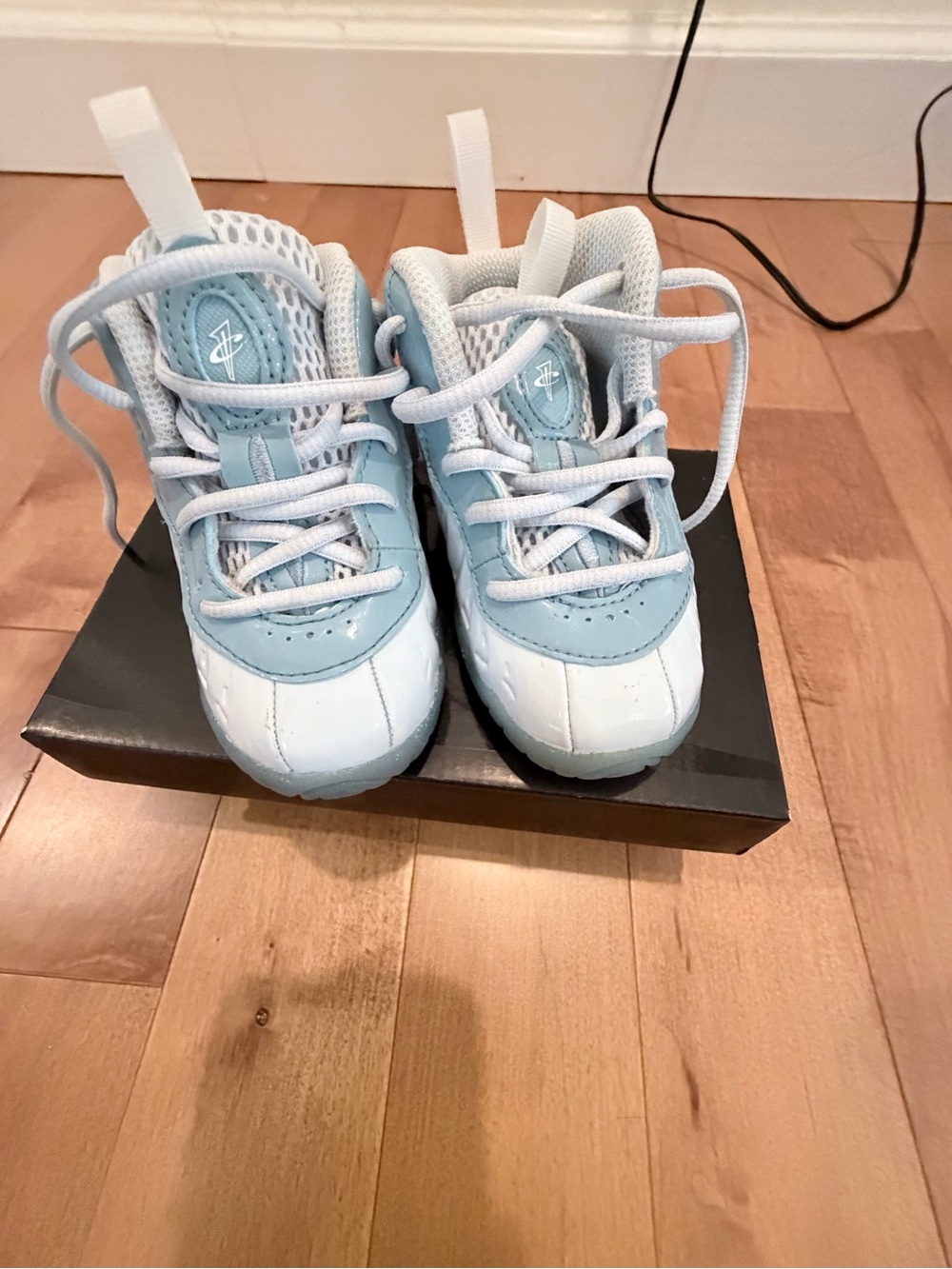 Nike Kids White and Light Blue Sneakers